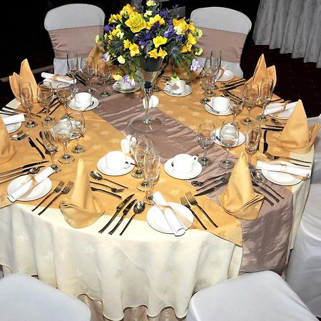 דומפריס Woodland House Hotel מראה חיצוני תמונה