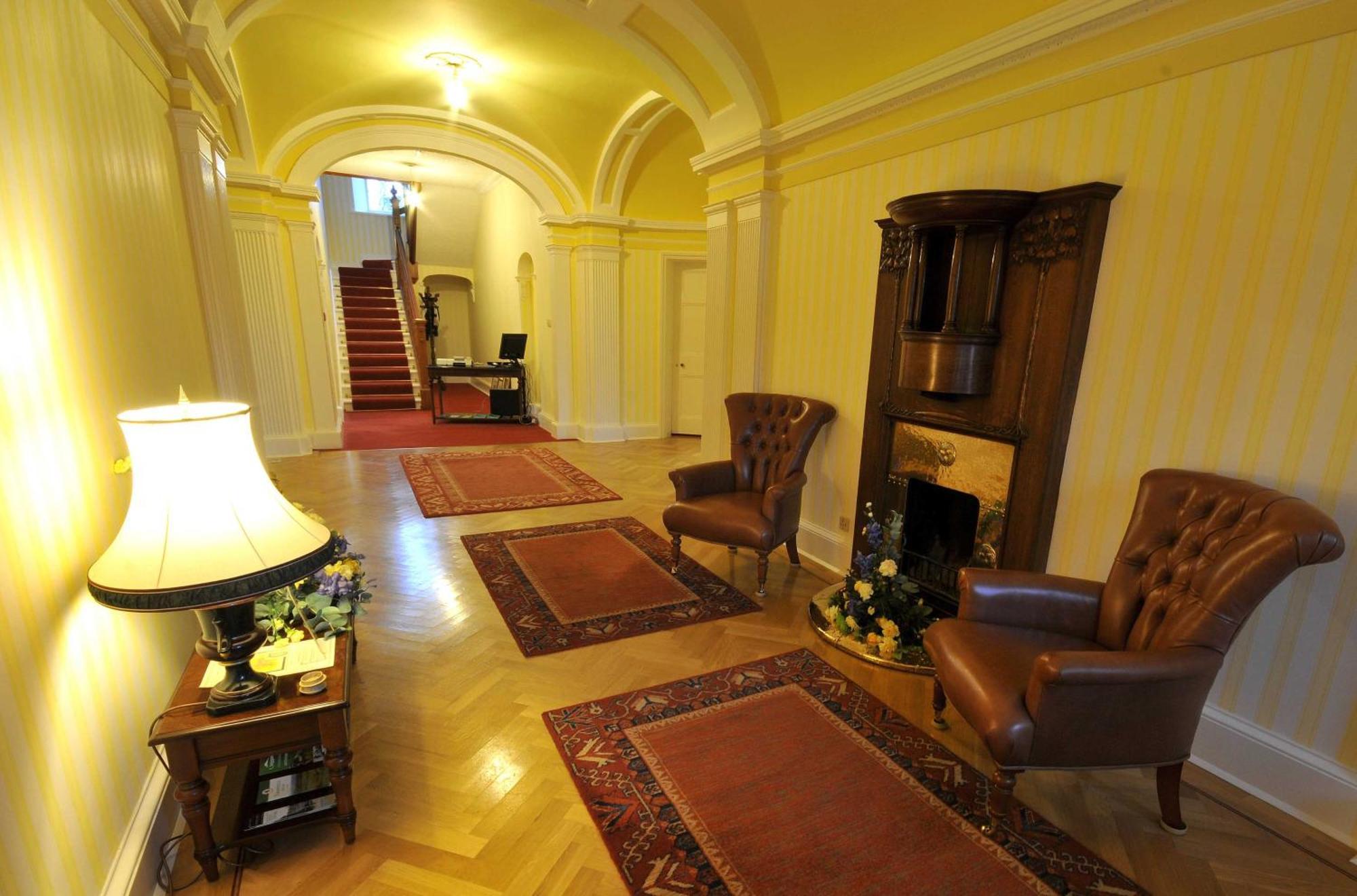 דומפריס Woodland House Hotel מראה חיצוני תמונה