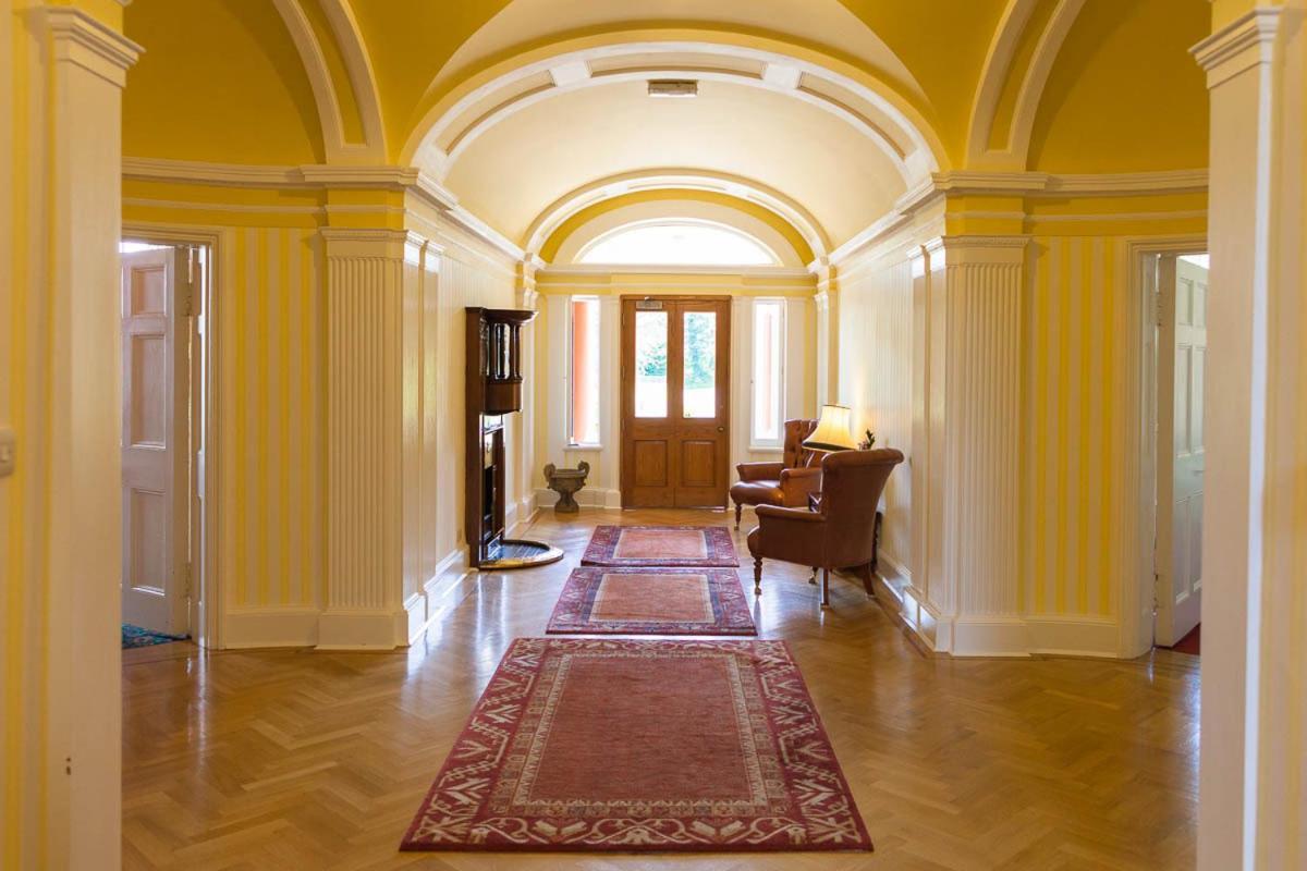דומפריס Woodland House Hotel מראה חיצוני תמונה