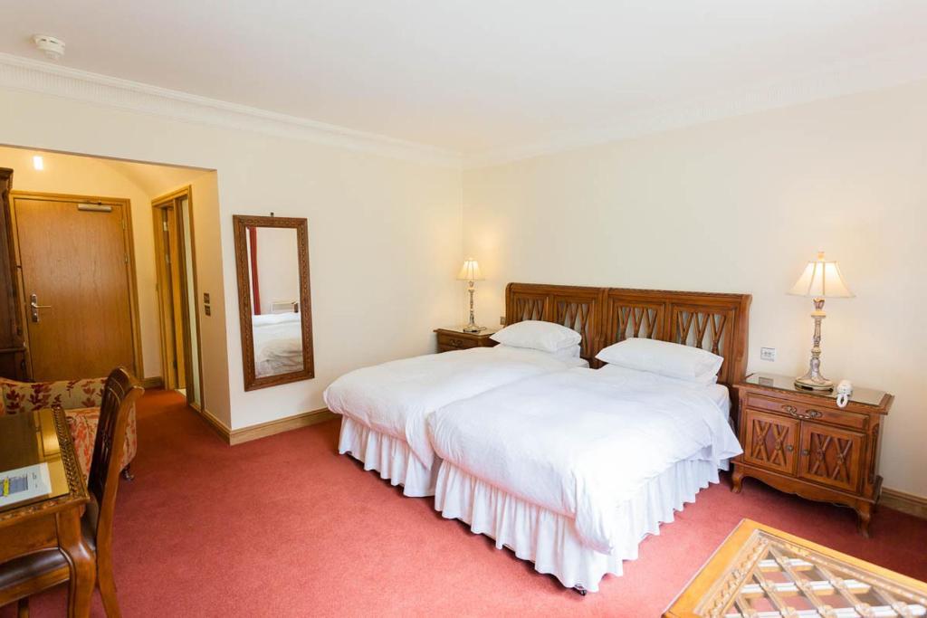 דומפריס Woodland House Hotel חדר תמונה