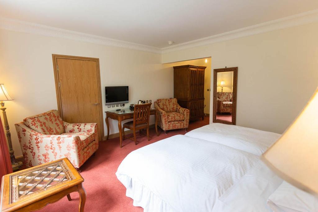 דומפריס Woodland House Hotel חדר תמונה
